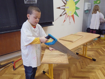 2013_01_10_vyrabime_opravdicke_krmitko_10