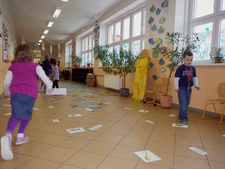 2013_01_29_tělocvik_čtecí_štafeta_04