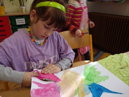 2013_05_23_06_vystřihujeme_barevňáka_02